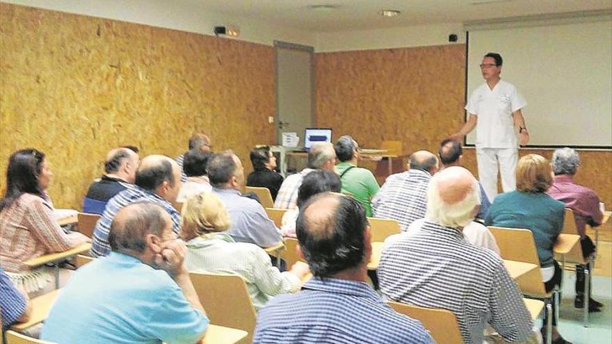 Unos 300 pacientes se benefician de talleres de educación en cardiopatía