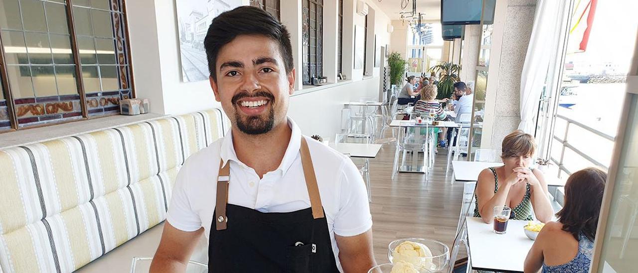 Un camarero Venezolano que vivie y trabaja en Vigo