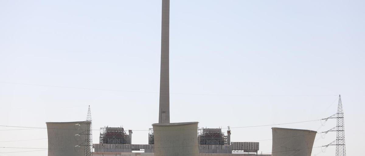 La demolición de las torres de refrigeración de la Central Térmica de Andorra tuvo lugar el 13 de mayo.