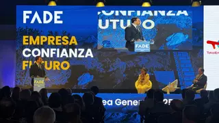 Barbón reclama “rigor” en el debate de la fiscalidad y pide a la derecha apoyo al presupuesto de 2026: “No se puede dar cal y arena según convenga”