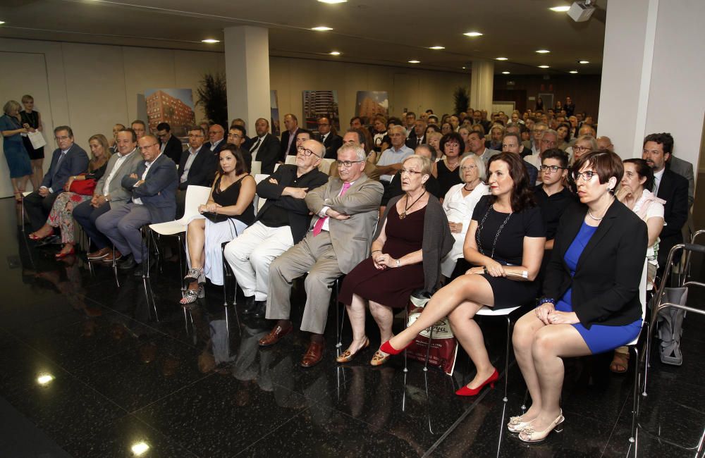 Algunos de los asistentes al 40º aniversario de Urbem.