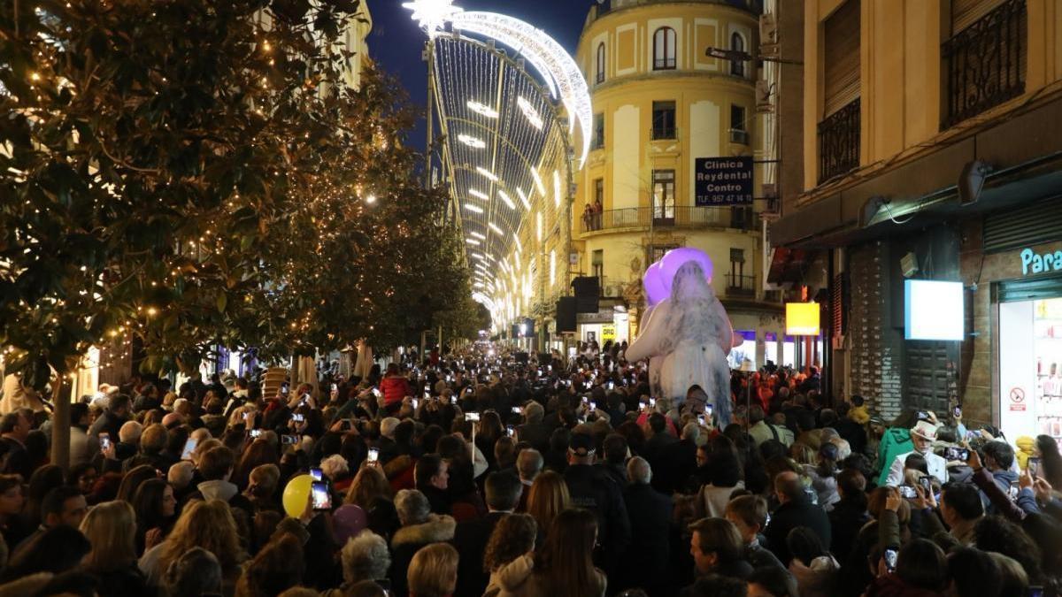 El Gobierno propone limitar a 6 personas las reuniones en Navidad y toque de queda a la 1.00 en Nochebuena y Nochevieja