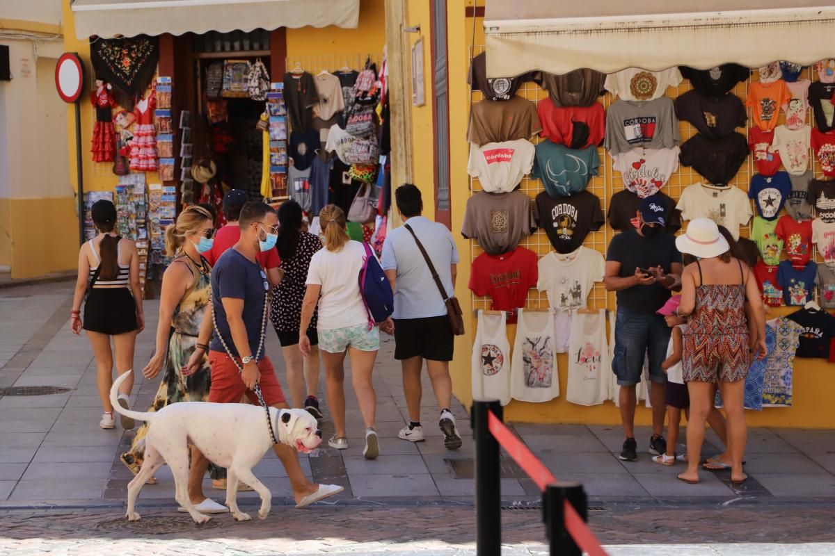 Puente de agosto con pocos visitantes