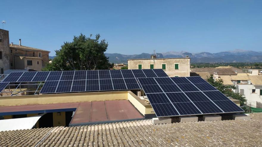 Sóller pide celeridad al Consell para ratificar la norma que abre la puerta a las placas solares