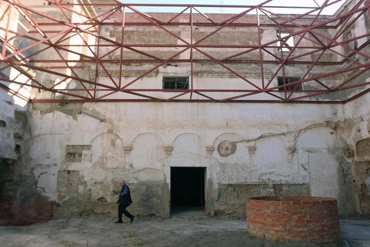 Esta actuación, que tendrá una duración de un año, permitirá habilitar una sede para la Fundación del Carnaval y la Asociación Torrijos
