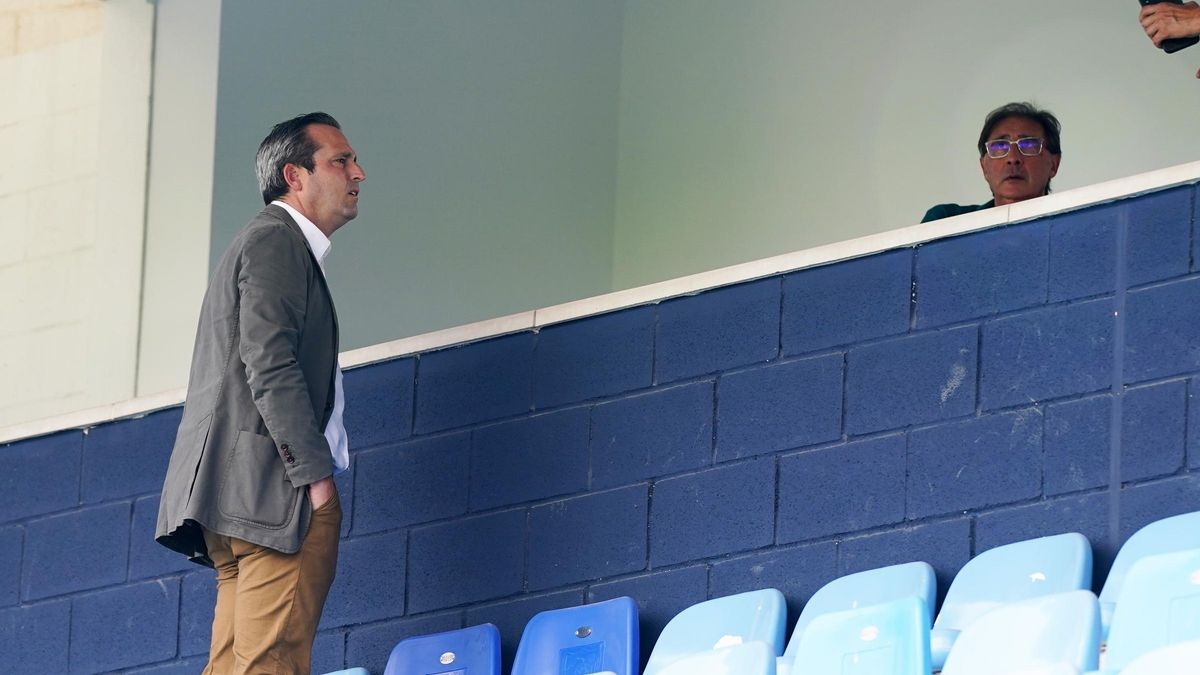 Kike Pérez y Loren Juarros, durante un entrenamiento en La Rosaleda.