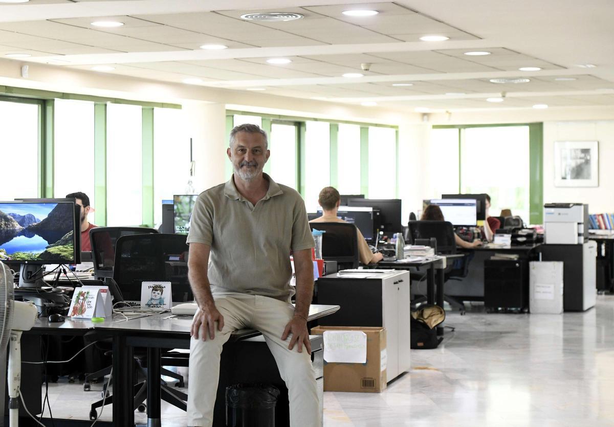 Óscar Urralburu, el pasado jueves en la redacción de La Opinión.