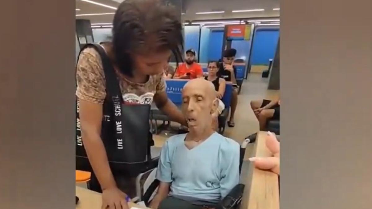 Una mujer llevó un cadáver en silla de ruedas a un banco brasileño para retirar más de 3.000 euros