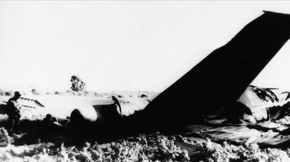 Parte del fuselaje de uno de los aviones norteamericanos que se estrellaron en Palomares con cuatro bombas.