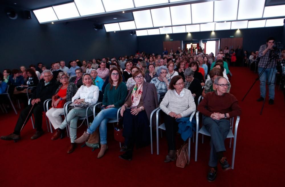 La oncóloga Paula Jiménez participa en la segunda jornada de la II Semana de la Ciencia