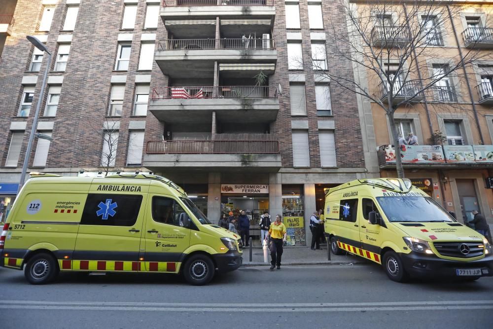 Una dona ofega la seva filla de 10 anys a Girona