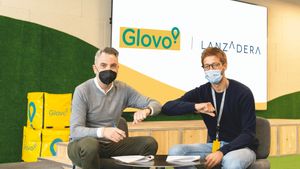 Glovo s’alia amb l’acceleradora de Juan Roig per expandir la venda a domicili