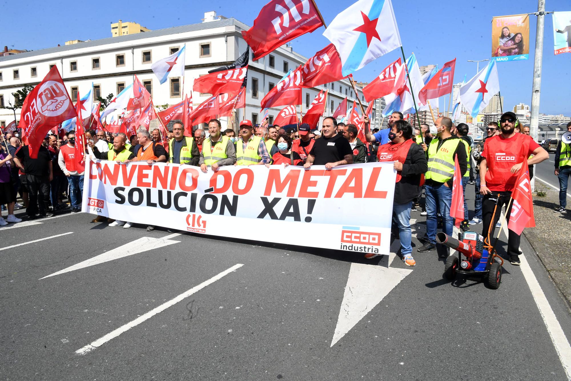 La primera jornada de huelga del metal alcanza un seguimiento del 85% en la comarca coruñesa