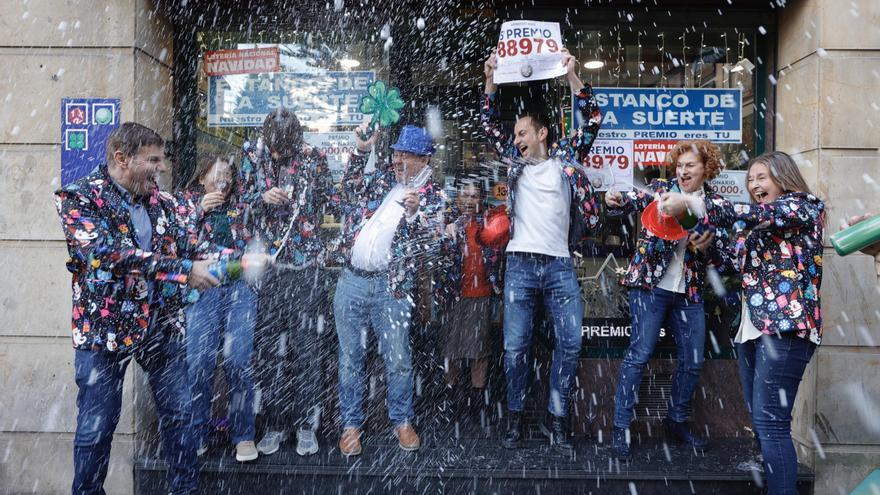 El pobre balance de Asturias en la lotería de Navidad: gasta mucho y recibe poco