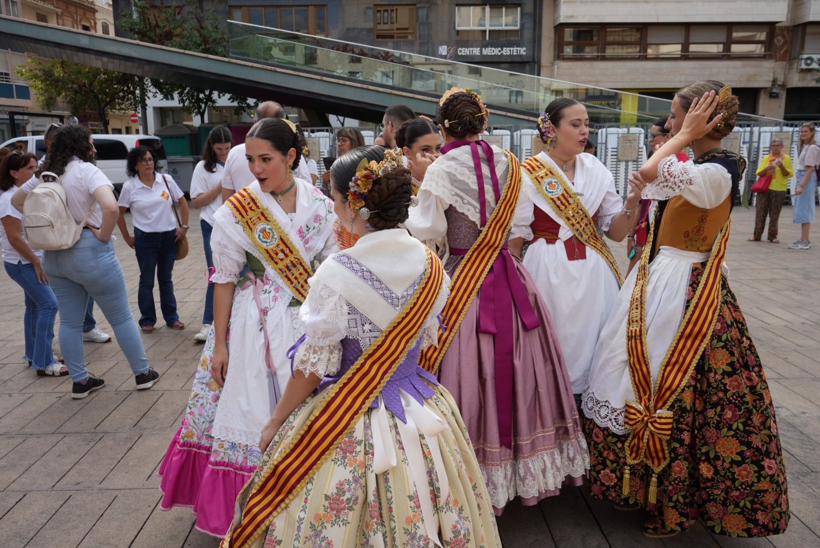 Vila-real inicia la mecha de de 10 días de fiesta con la Crida