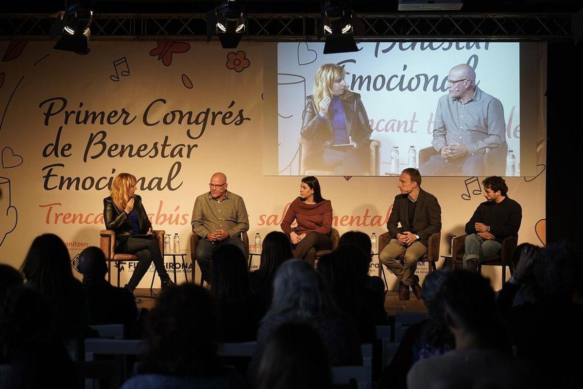 Una de les taules rodones del primer congrés.