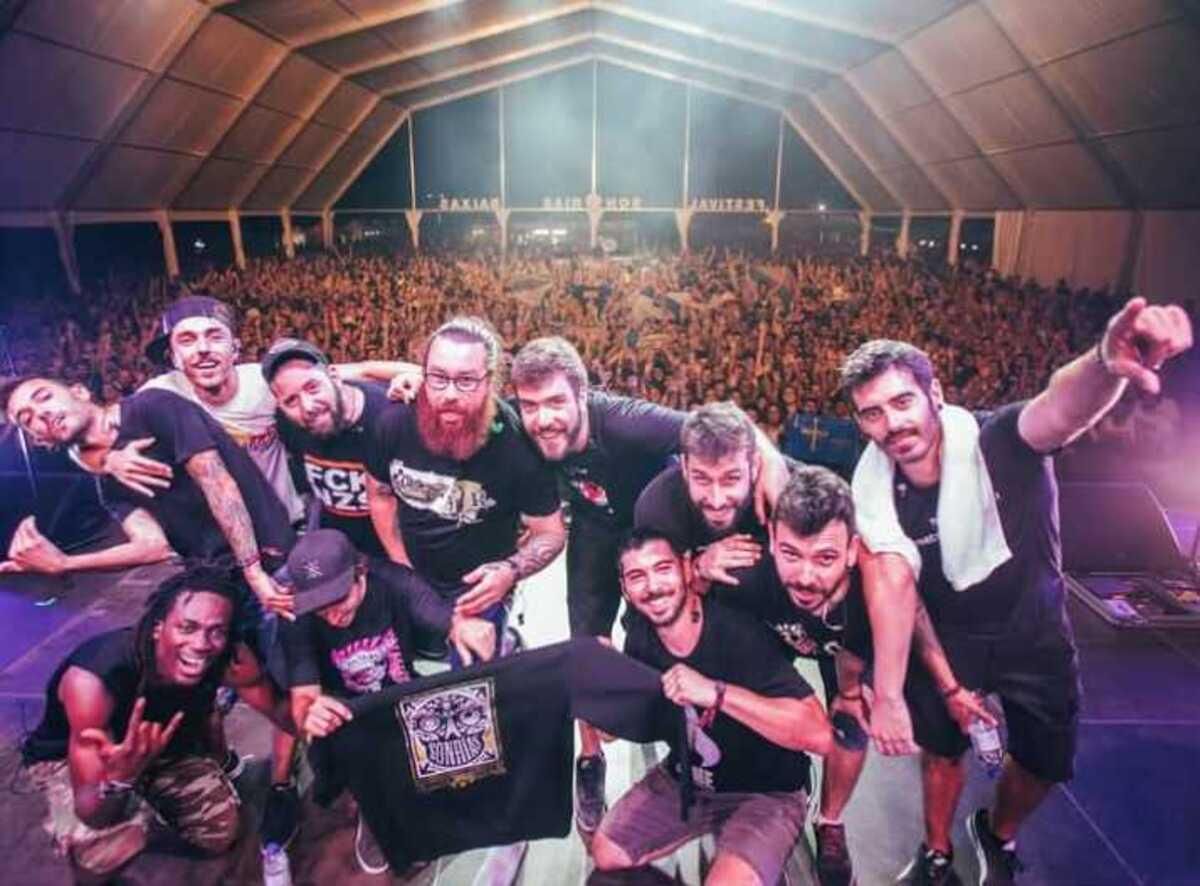 La Raíz durante un concierto en el SonRías Baixas 2019