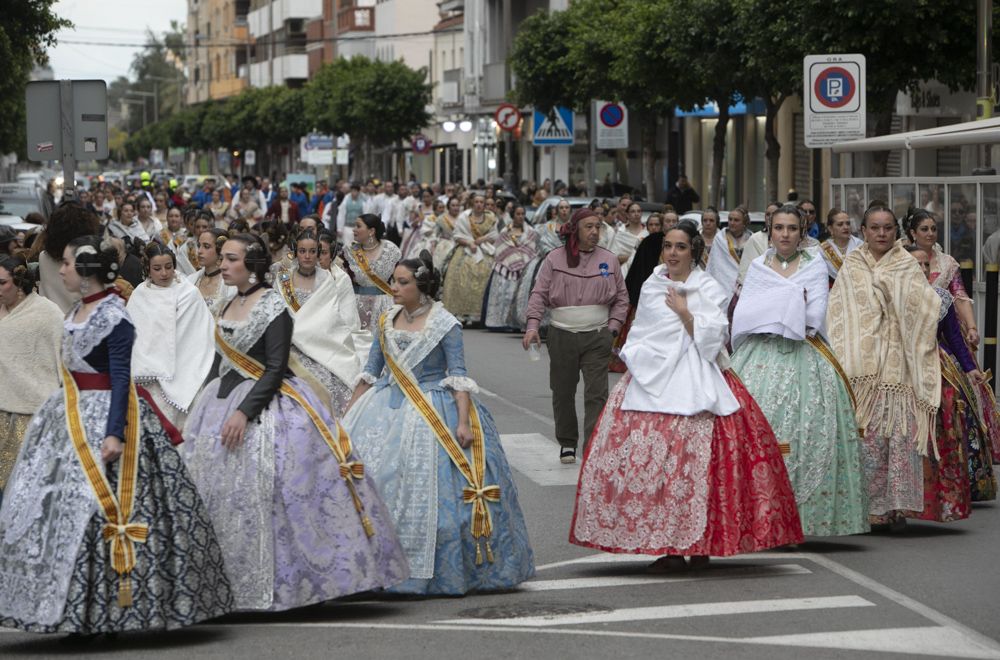 Visita de cortesía a las fallas del Port de Sagunt