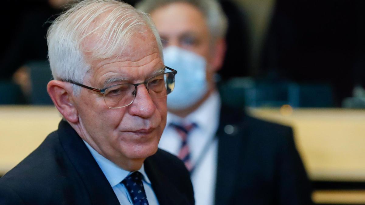 Borrell delinea una defensa europea con más capacidad de acción autónoma.