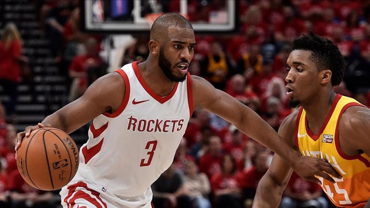 Paul continuara en los Rockets cuatro temporadas