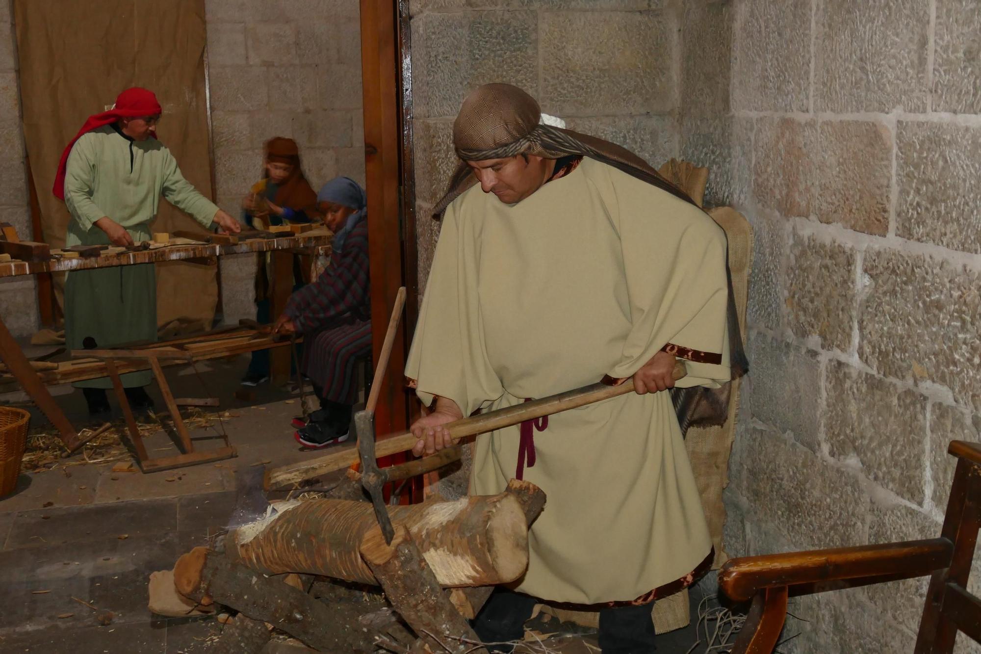 Èxit d'assistència al Pessebre Vivent de l'Església de Sant Pere de Figueres