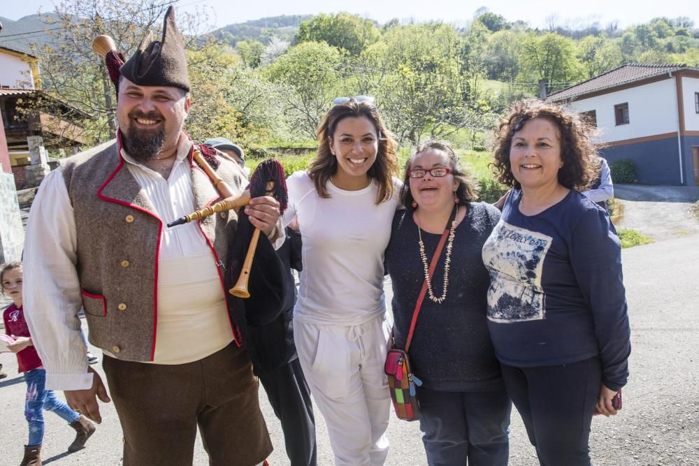 Eva Longoria visita su edén asturiano