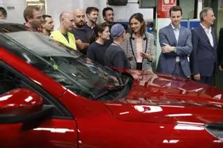 ¿Por qué el Gobierno se ve obligado a mejorar el Perte del coche eléctrico?