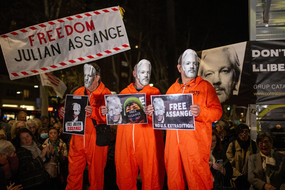 Multiples concentraciones por la libertad de Julian Assange