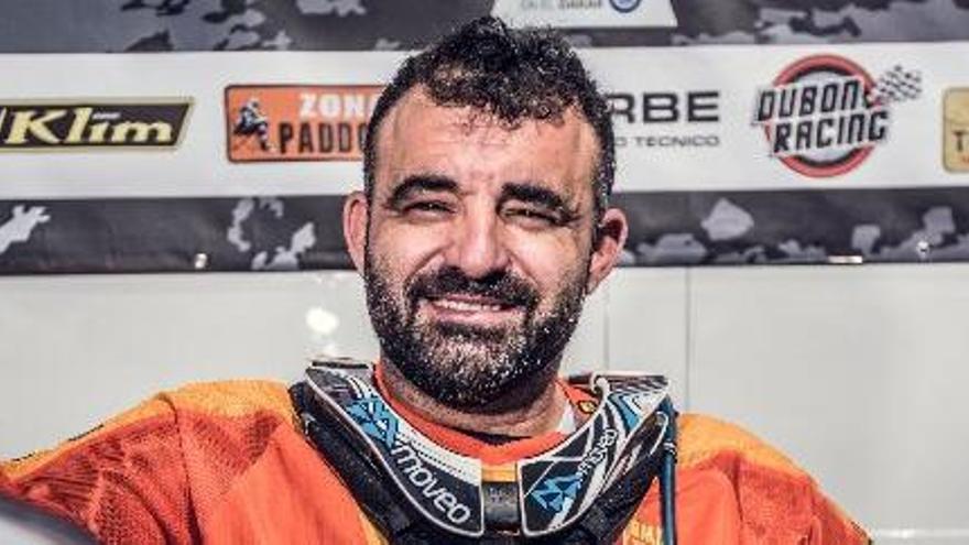 Un piloto valenciano que padece diabetes pide  ayuda para correr el Dakar