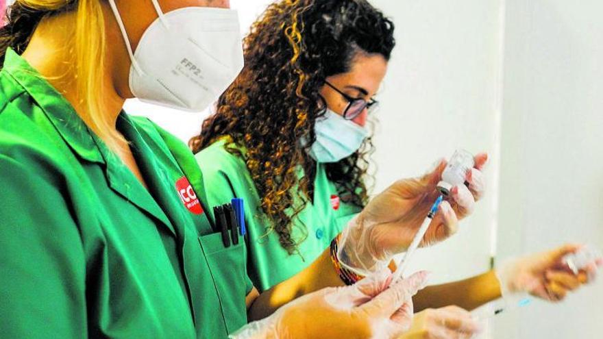 Los médicos denuncian el empleo de residentes para tapar la falta de plantilla