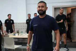 El príncipe de Johor, en Benidorm antes del partido ante el VCF Mestalla