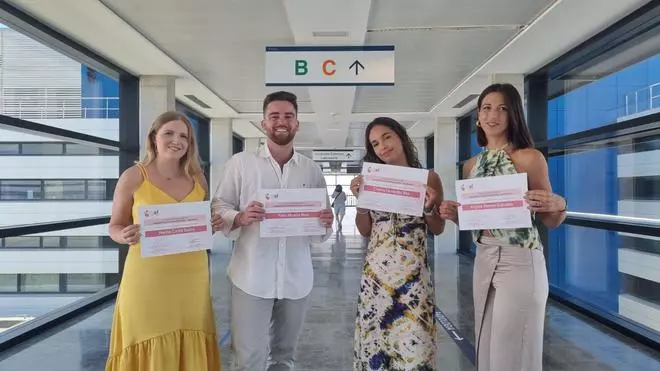 Galería de imágenes de la segunda promoción de especialistas en Atención Familiar y Comunitaria del hospital de Ibiza
