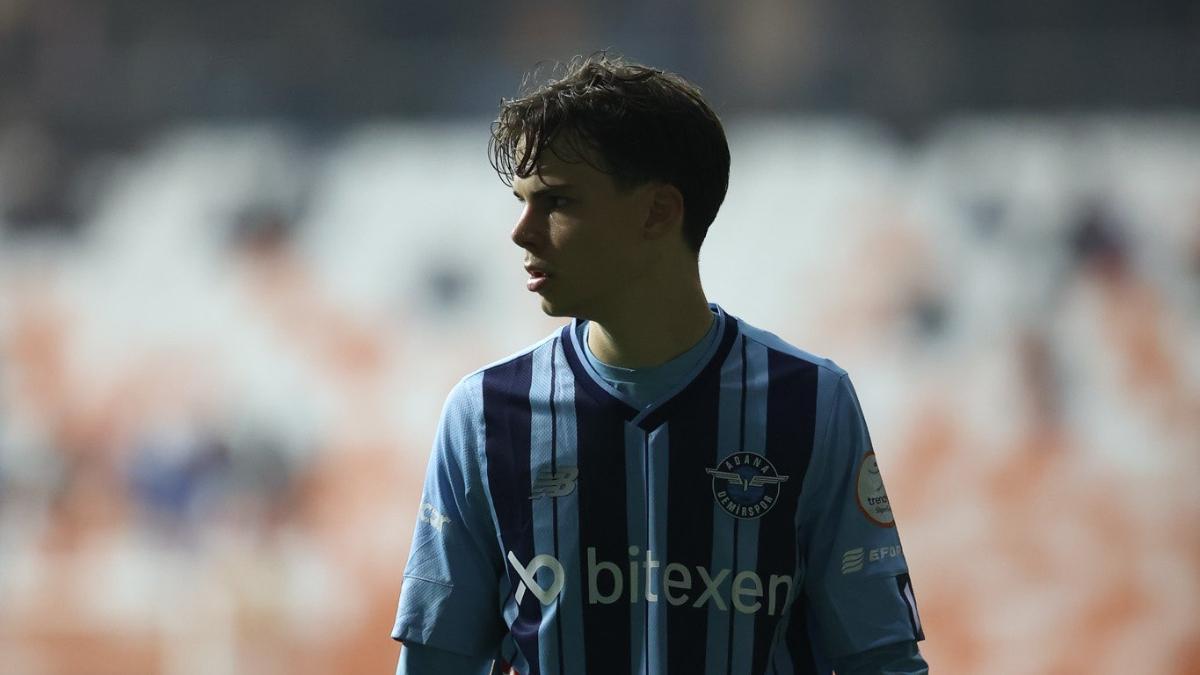 Edouard Michut, durante un partido con el Adana Demirspor