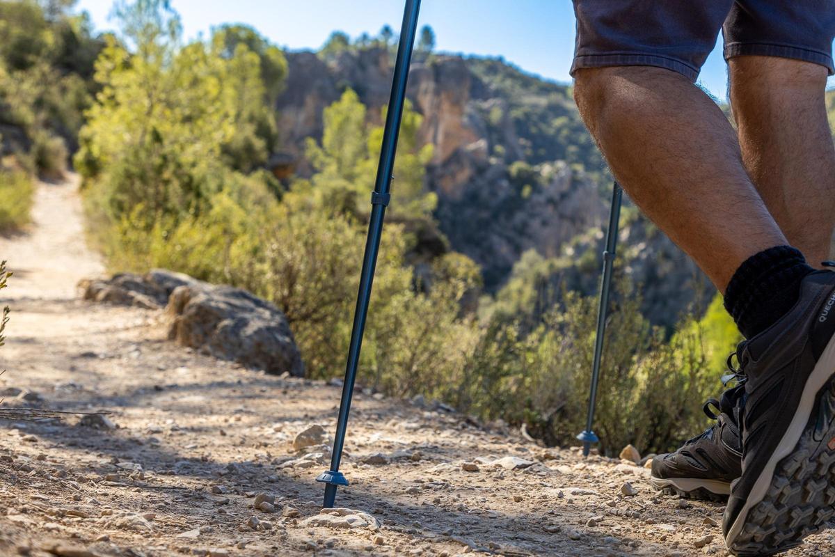 Archivo - Senderismo en imagen de archivo