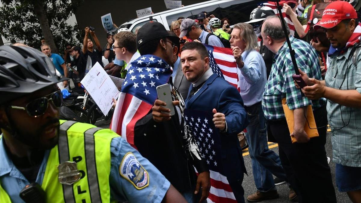 extrema derecha en estados unidos charlottesville