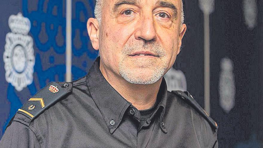 Rafael Vich, subinspector de la Policía Nacional, jefe del Servicio de Control de Juegos de Azar: «Unas dos mil personas se han autoprohibido la entrada en locales de juego de Baleares»