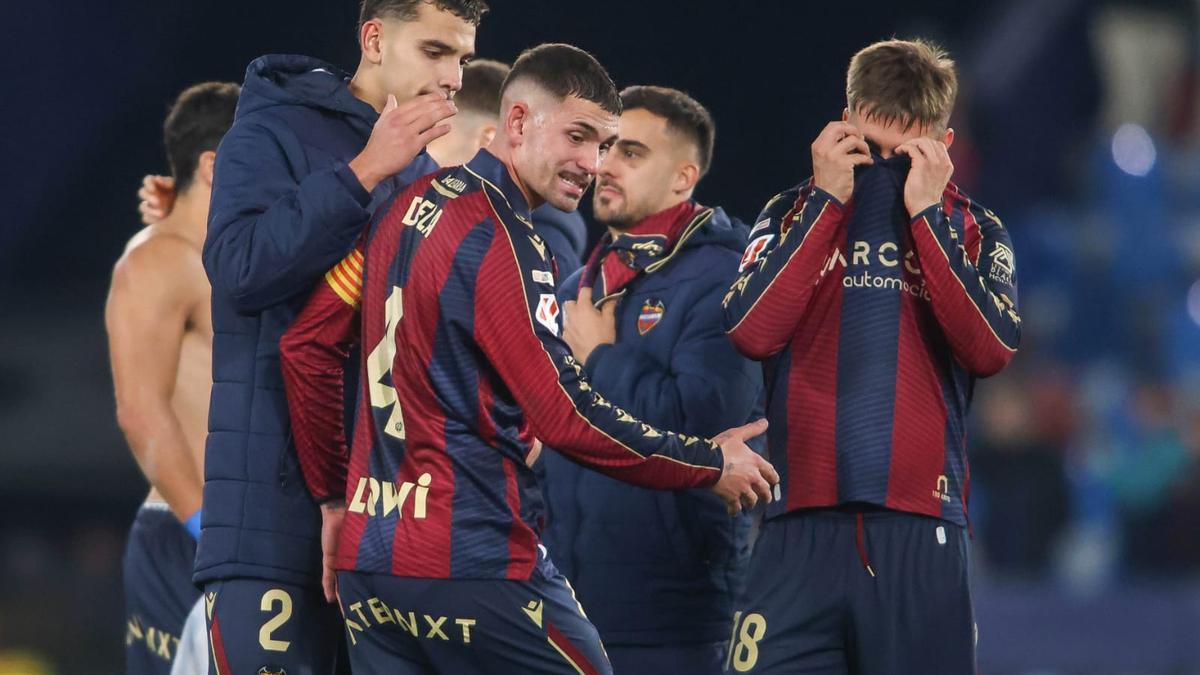 Los jugadores ven el futuro con algo más de optimismo tras el tanto en el 93 de Dela