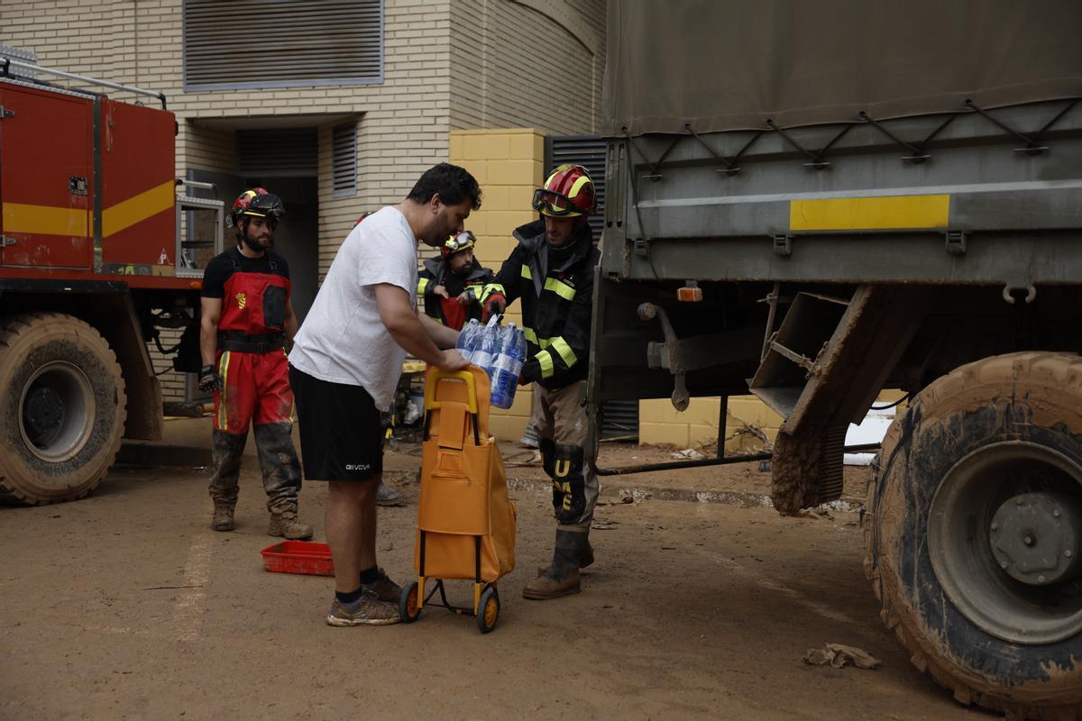 Otros 500 militares ya están sobre el terreno y mañana llegarán los que haga falta