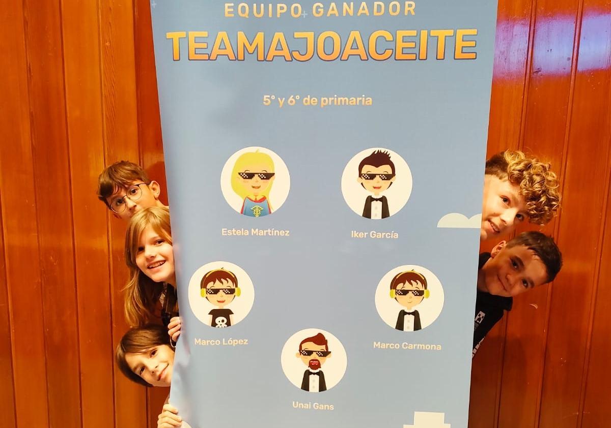 Integrantes del Teamajoaceite.