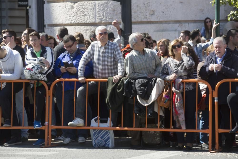 Búscate en la mascletà del 11 de marzo