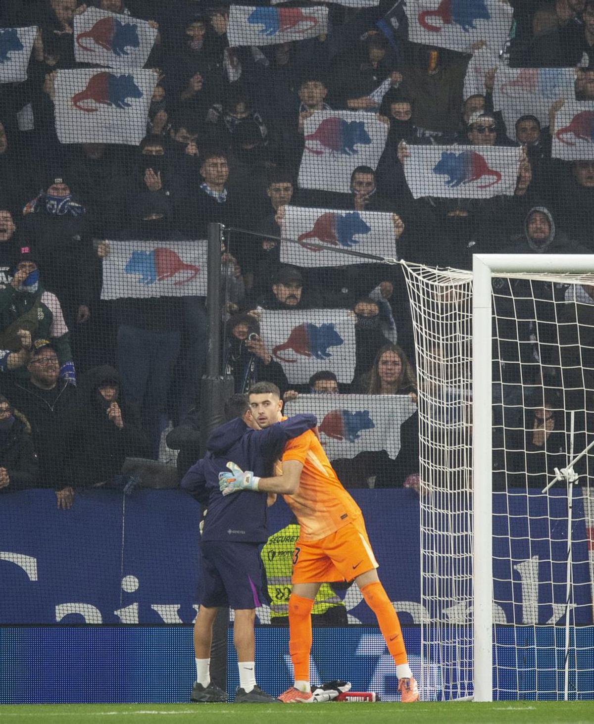 Joan Garcia, ahir a Cornellà. | JORDI COTRINA