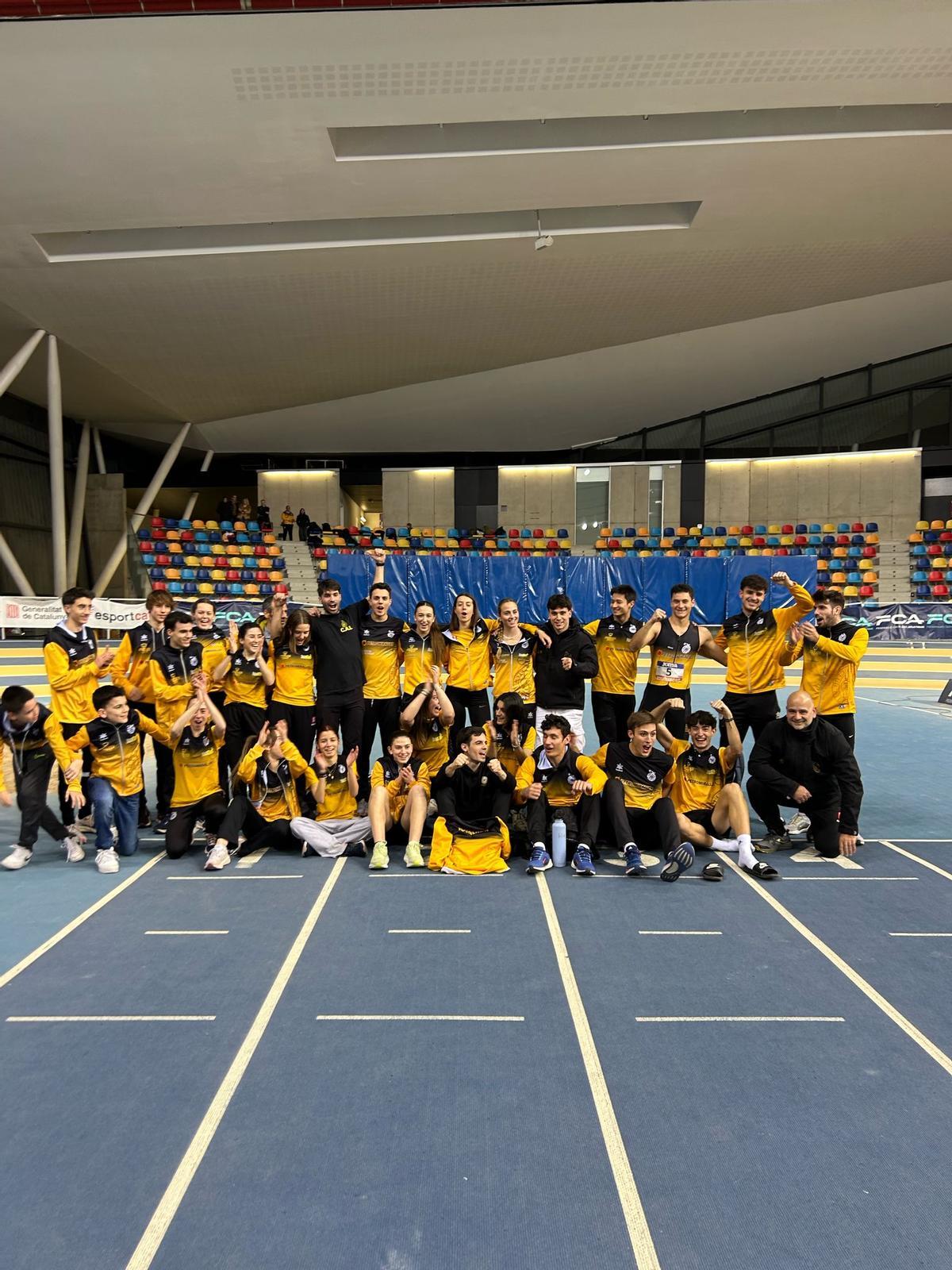 Representants de l'equip abosult del CA Igualada al Campionat de Catalunya de Clubs en Pista Curta