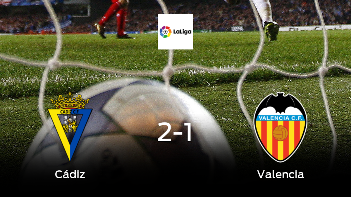 Triunfo del Cádiz por 2-1 frente al Valencia