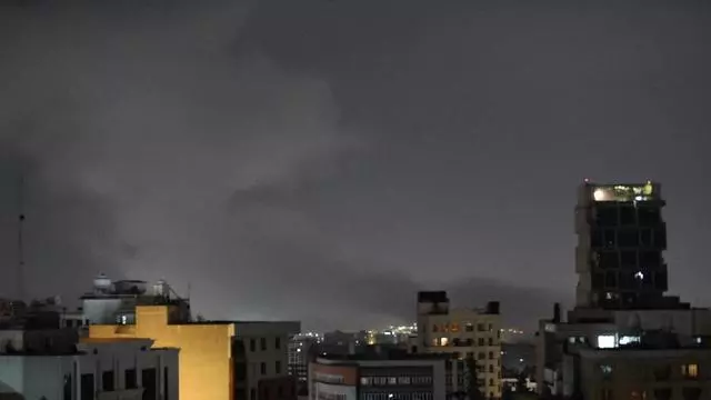 Intensos bombardeos sobre Teherán en los últimos ataques aéreos de EEUU e Israel