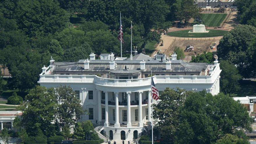Muere el autor de un tiroteo junto a la Casa Blanca que deja al menos un herido