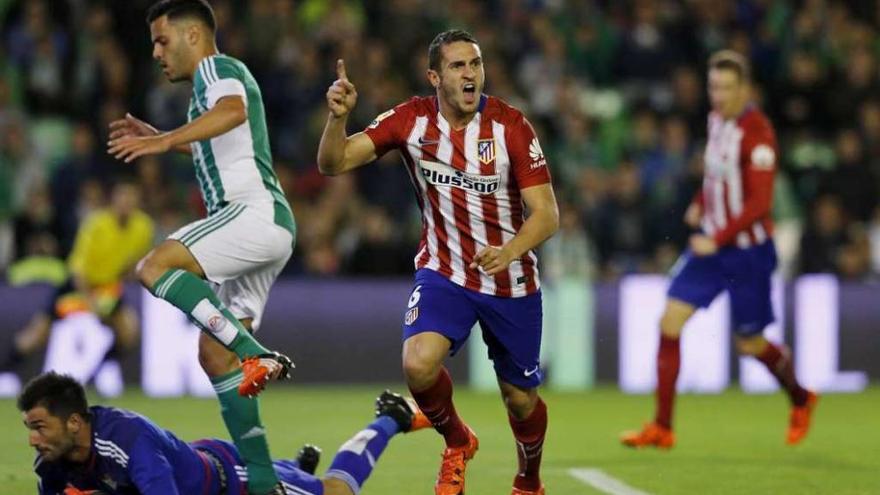 El atlético Koke celebra el gol del partido.