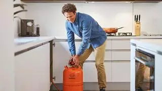 Cómo funciona el precio de la bombona de butano: la nueva subida alerta del problema