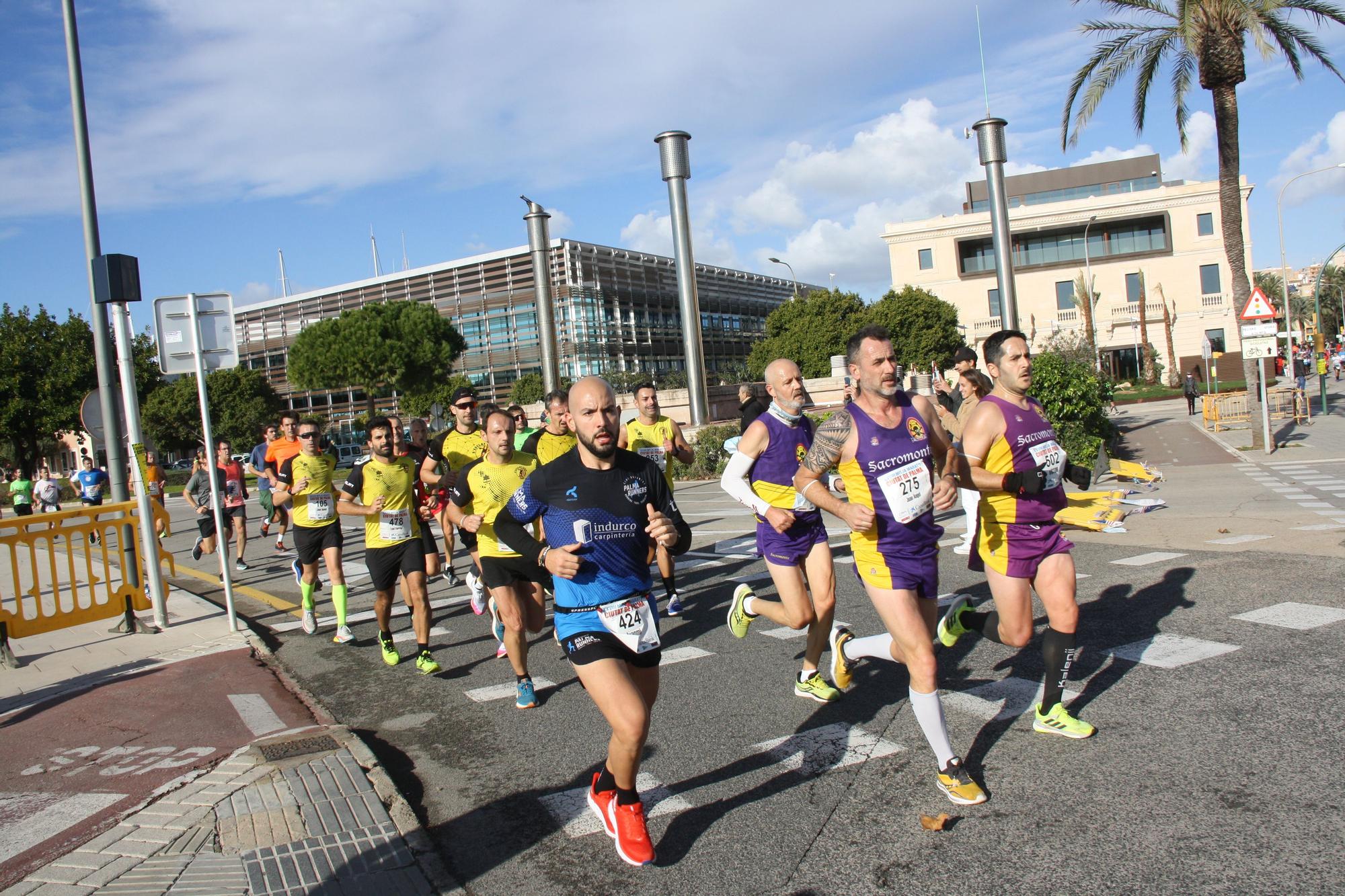 La Caixabank Mitja Marató Ciutat de Palma congregó a casi 2.000 corredores