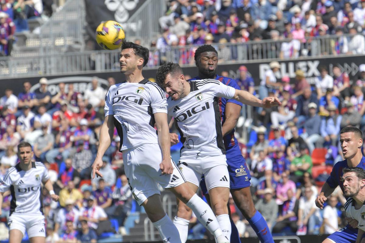 El Eldense se bloquea ante el Burgos (0-0)
