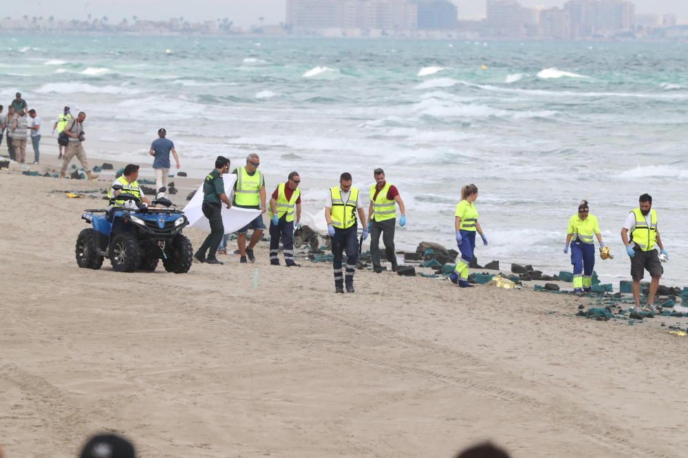 Las imágenes del accidente de avión en La Manga en el que ha muerto un piloto de la Patrulla Águila